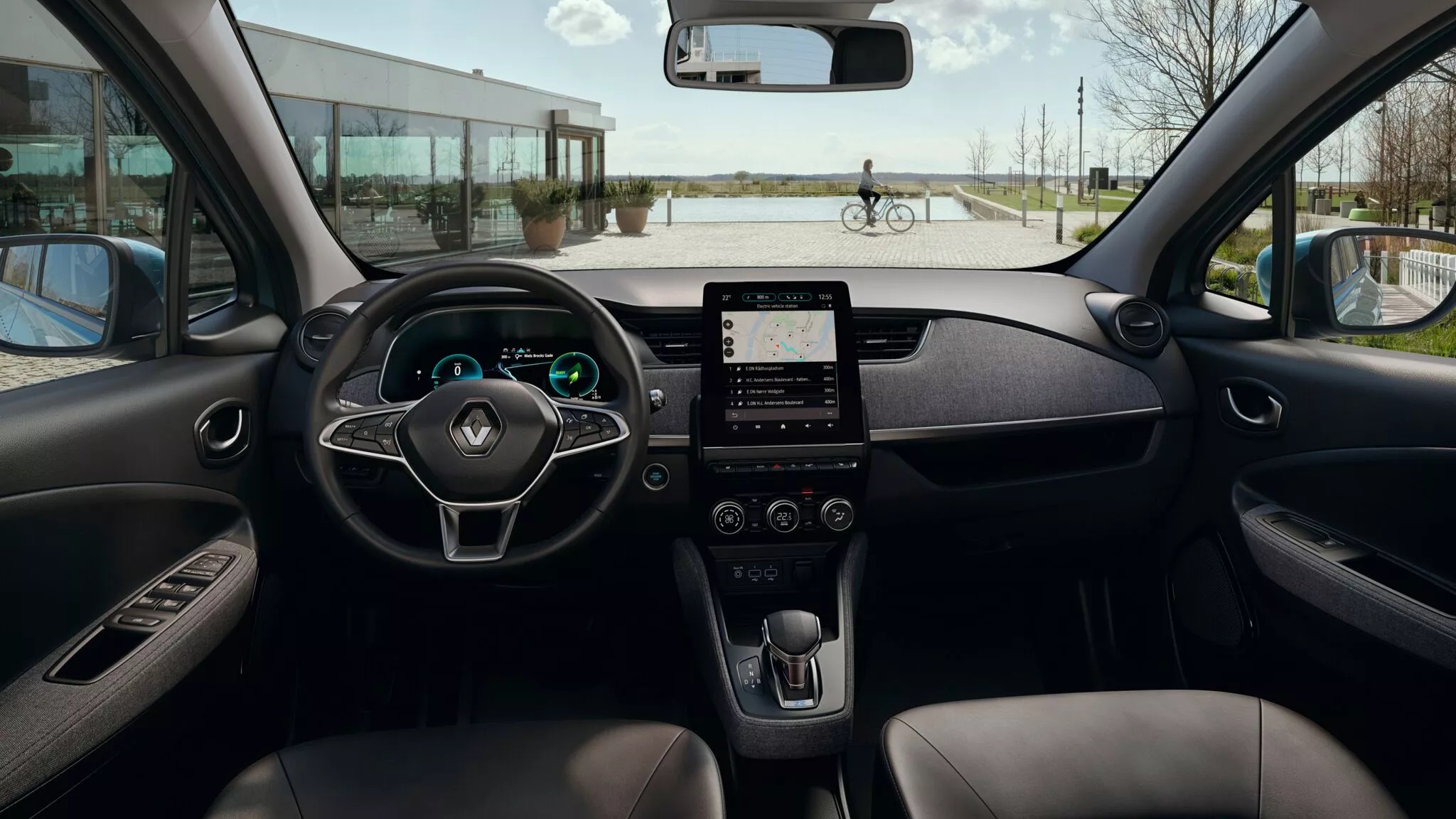 ZOE E-Tech electric